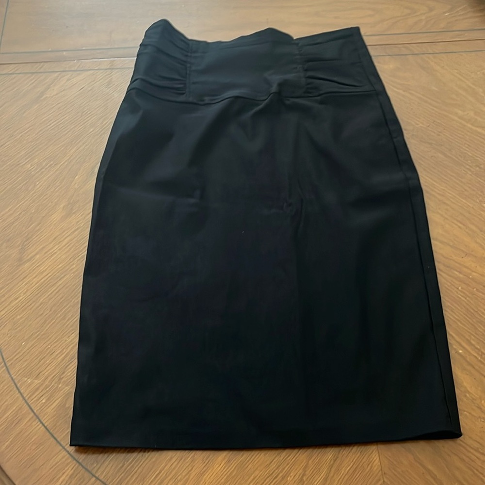 Sakkas Black Pencil Skirt